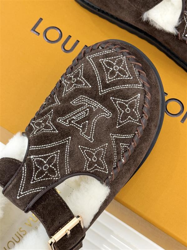 2025126113534611 310